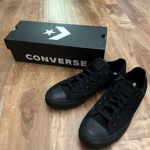 Converse Unisex black canvas low tops  NEW in box